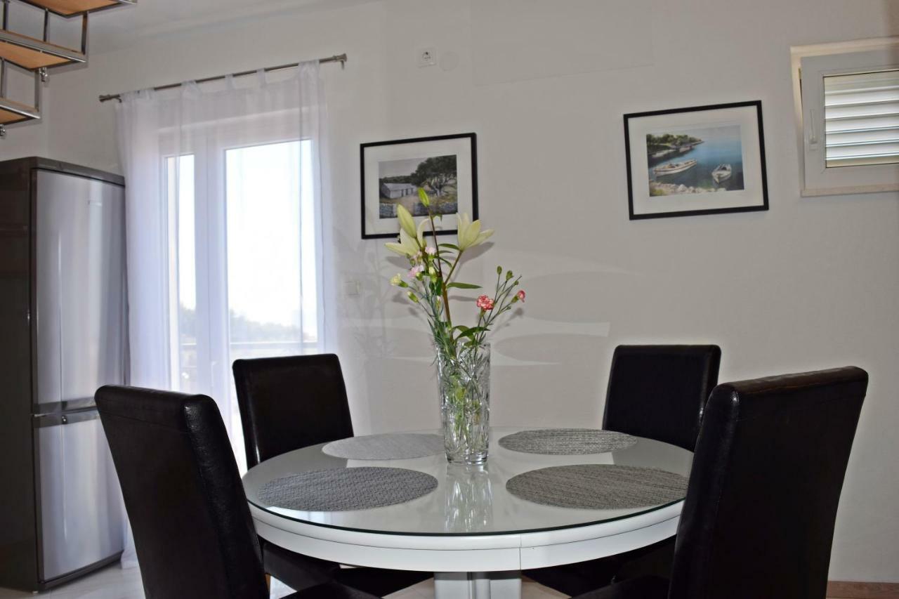 Apartment Marko Подстрана Екстериор снимка